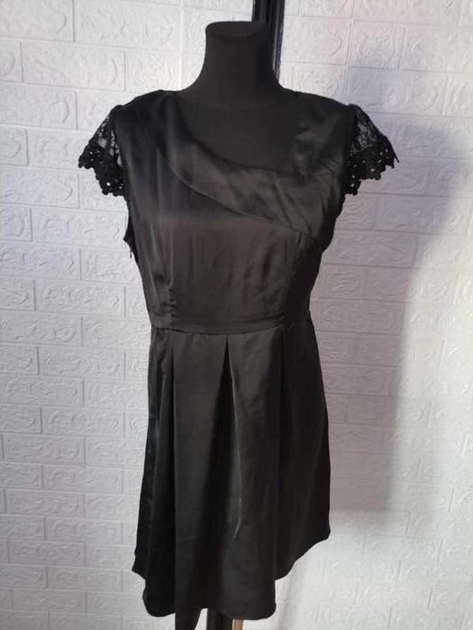 sukienka m/38 cena 20 zł