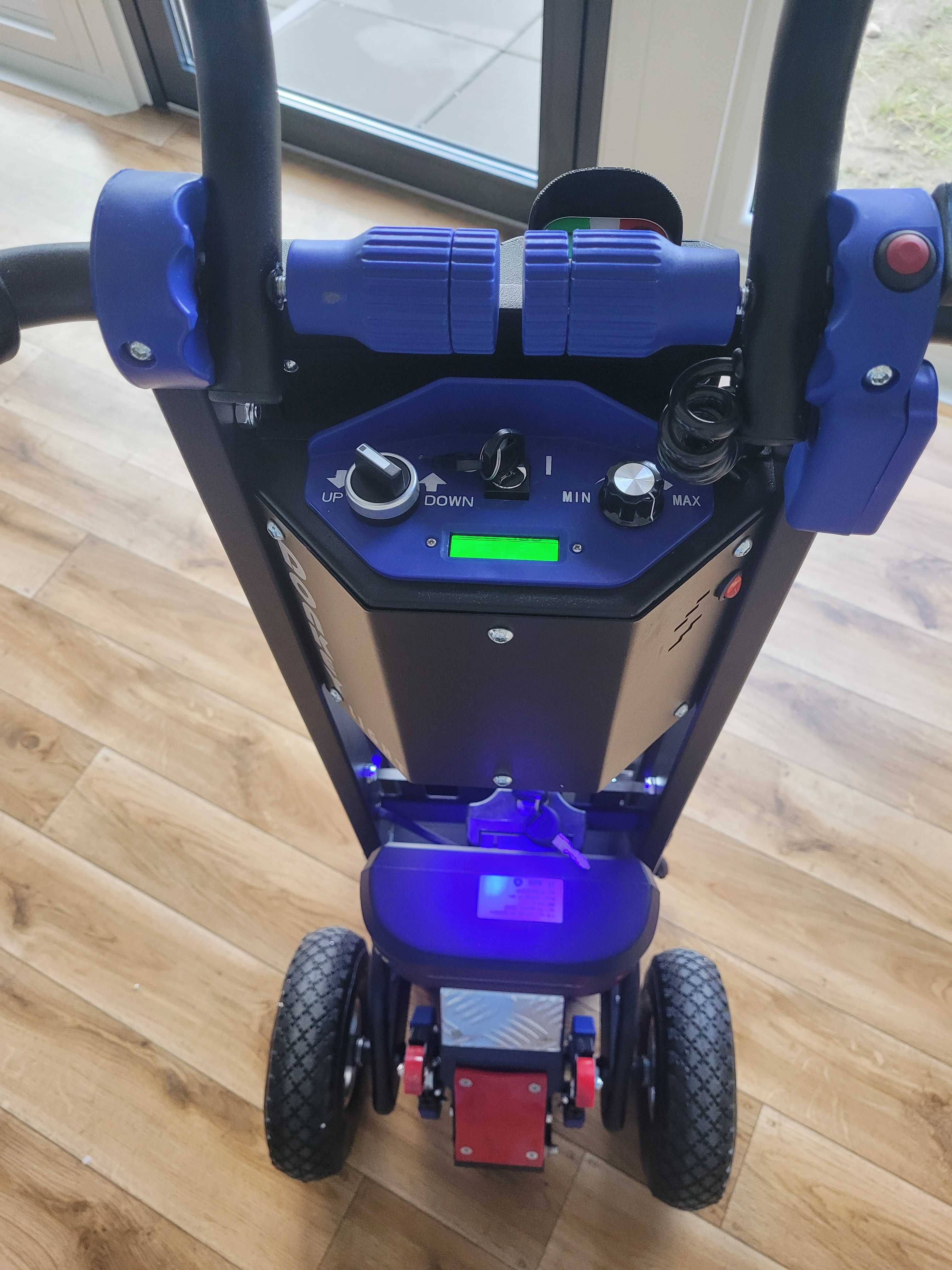 Schodołaz towarowy Antano Donkey Light z platformą elektrycz. do 150kg
