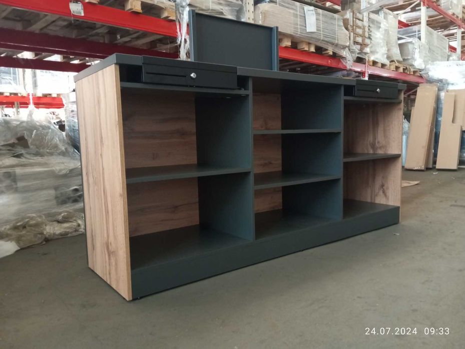 Торговое оборудование. Стеллаж торговый. Полки. Магазин. касса. крючки