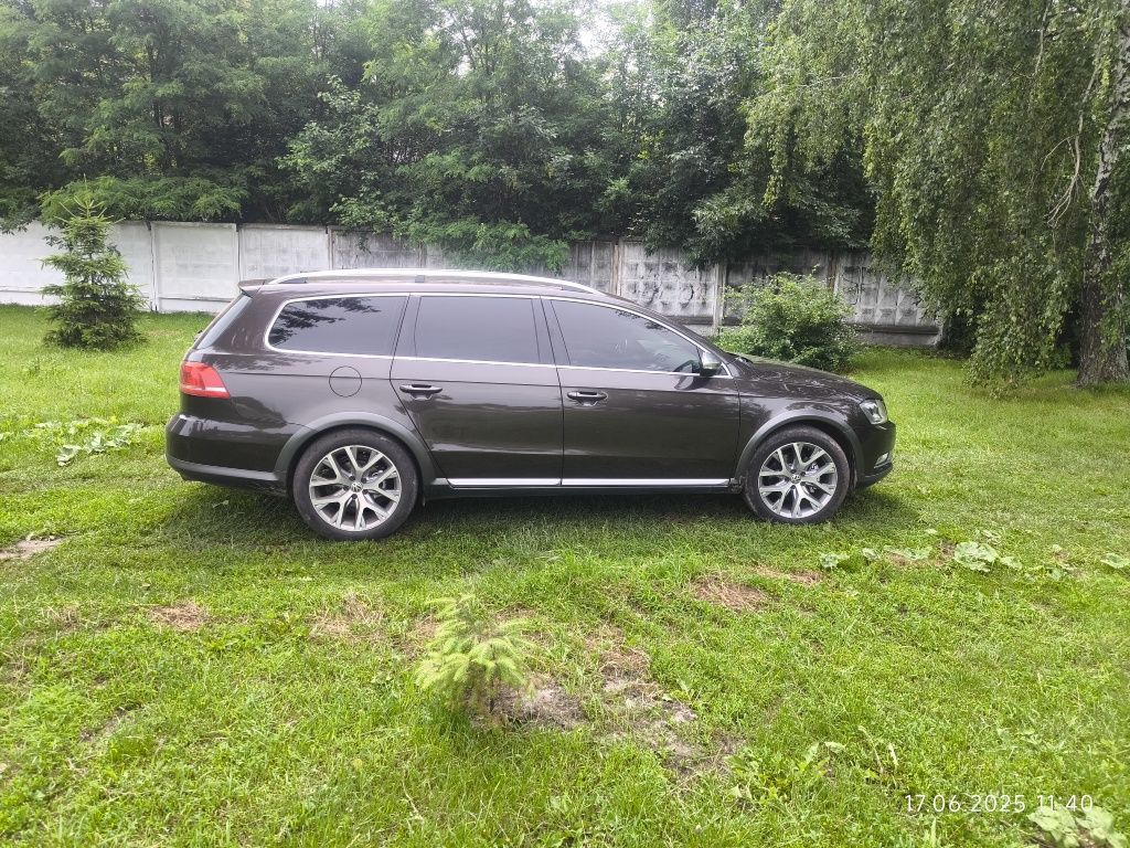 Volkswagen Passat Altrak