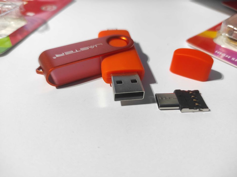 Pendrive 64 GB USB + micro USB + przejściówka USB-C – wygodny dostęp