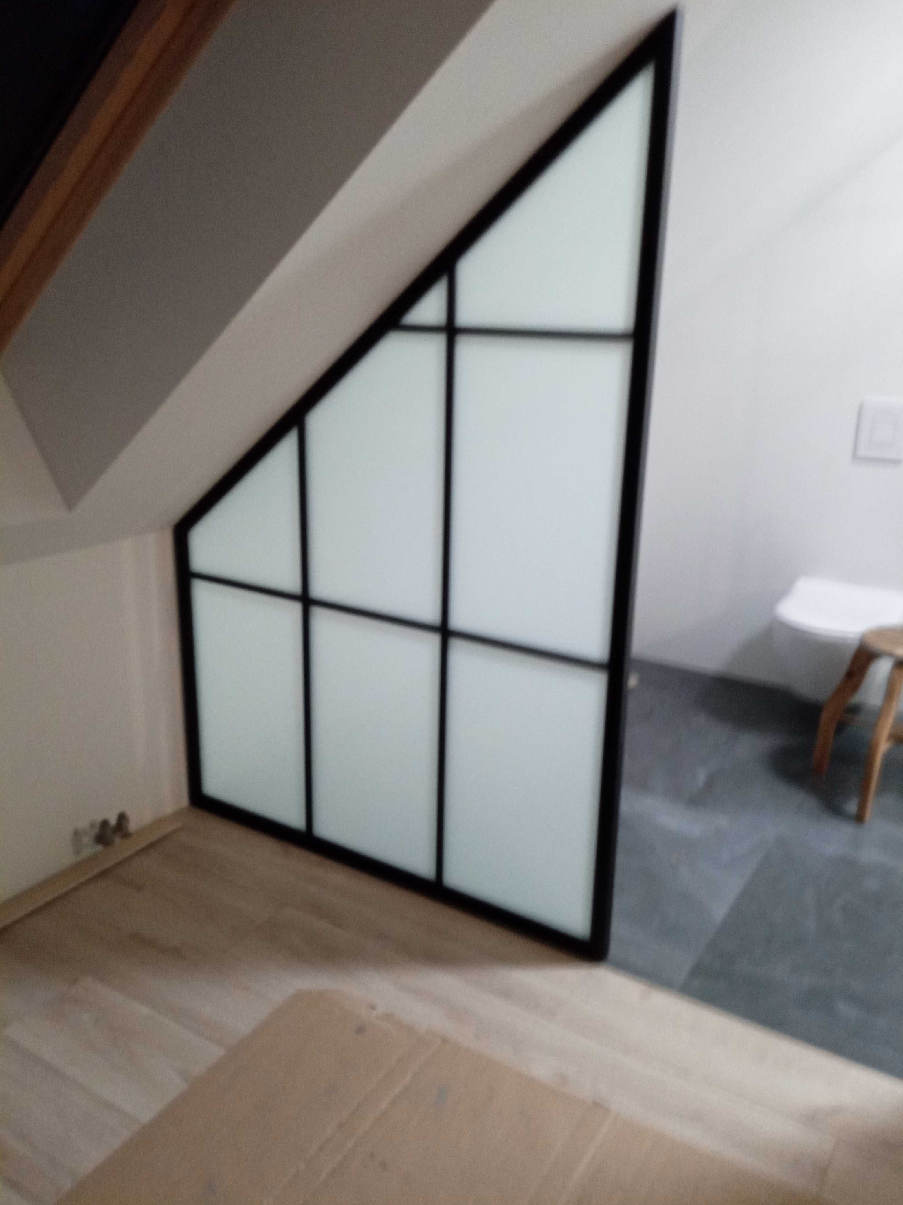Ścianka loft, drzwi loft, ściana ze szkła, zabudowy loftowe