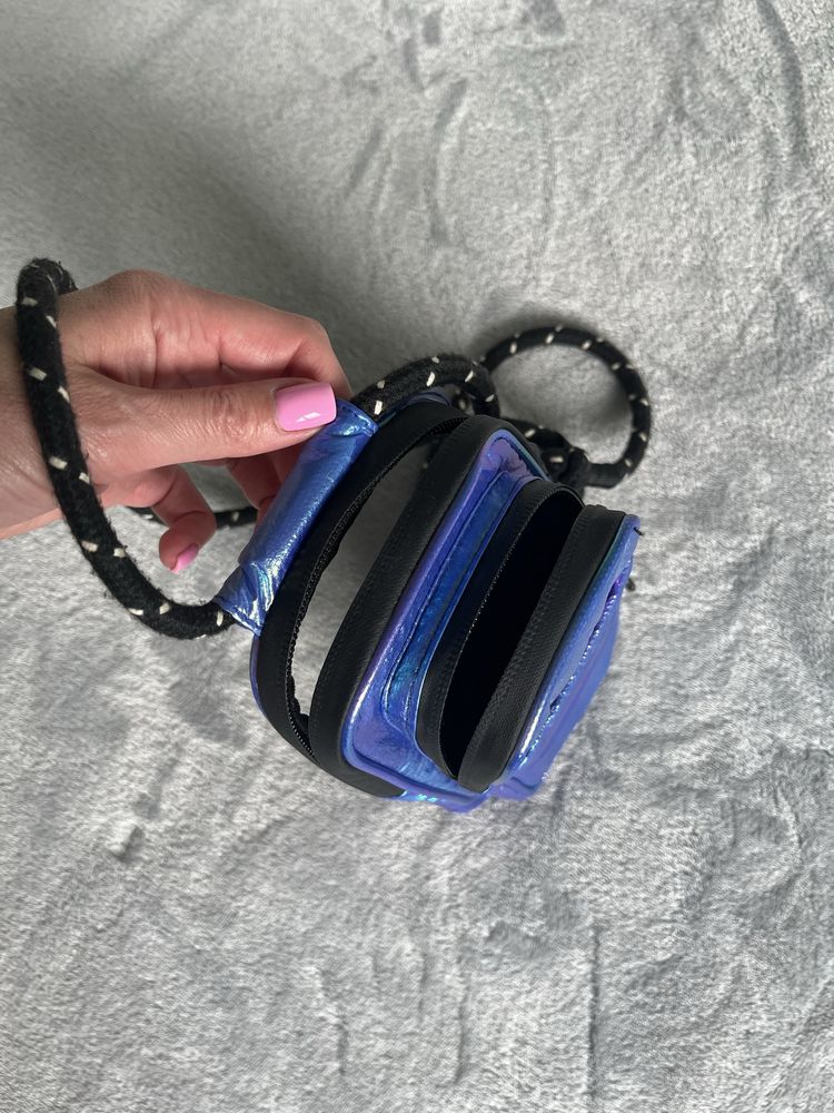 Saszeta na telefon Zara