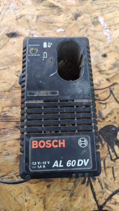 Зарядное устройство Bosch
