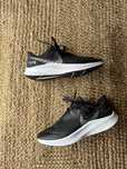 Кросівки для бігу та спорту Nike Quest 3 Нові є розміра див інші оголш