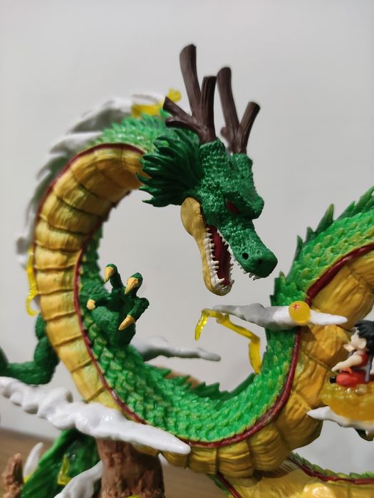 Figura do Shenron / Shenlong de Dragon Ball  25Cm
Estátua d