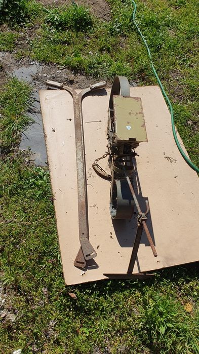 Siewnik ręczny zabytek do warzyw trawy