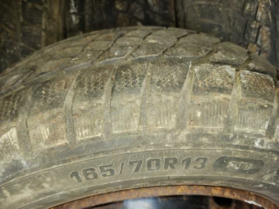 Opony zimowe 165/70 R13 używane