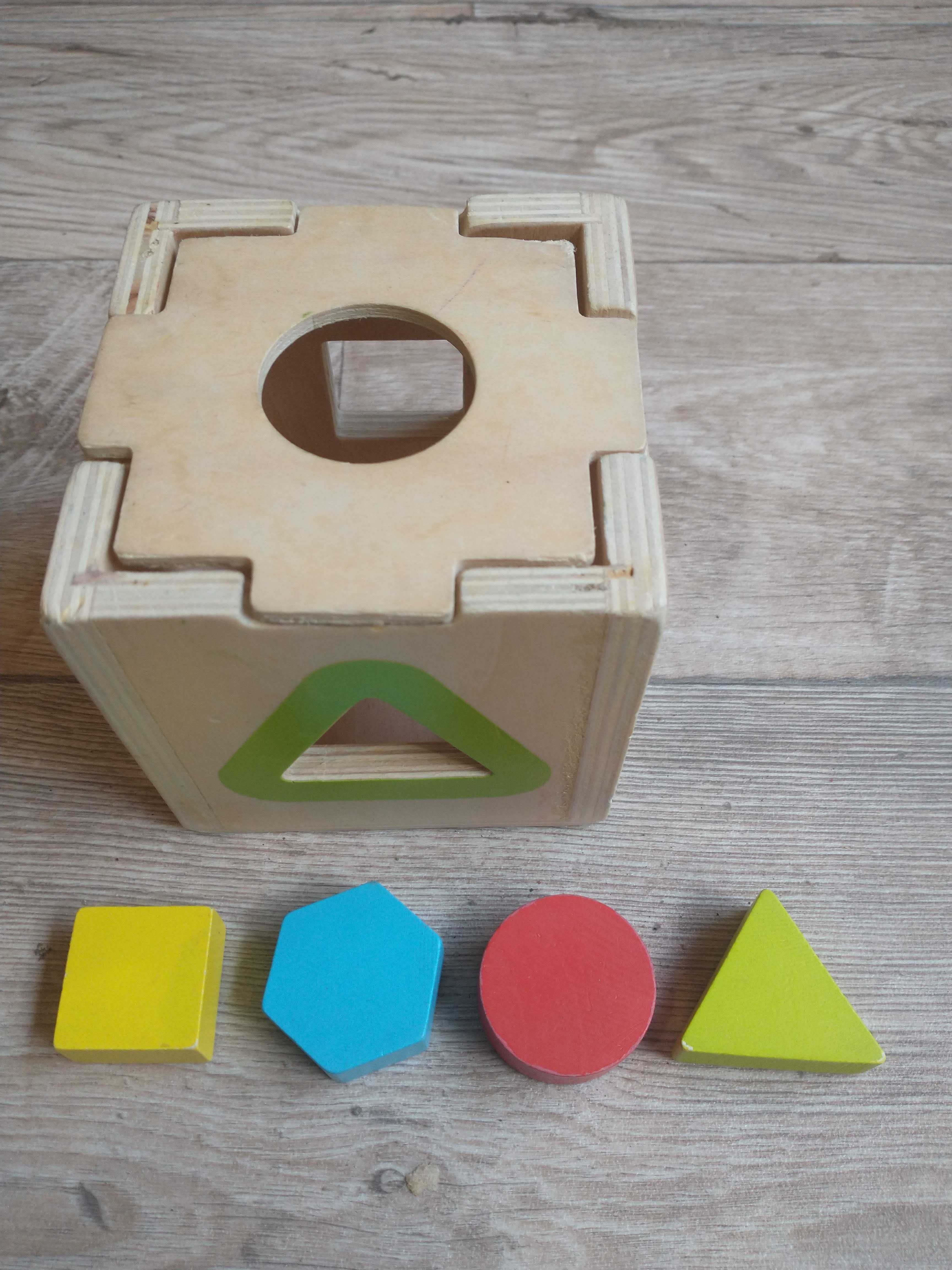 Zabawka edukacyjna drewno kształty otwory eko kolory maluch Toys R Us