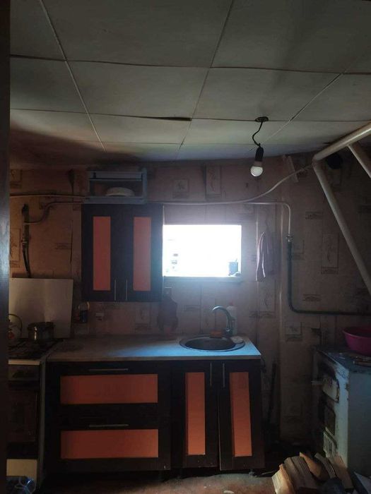 Продам дом село Гинеивка Харьковская область