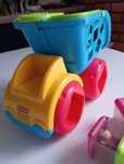 Wywrotka Fisher Price z kostkami