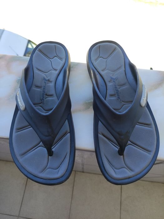 Chinelos Pretos Grendene Rider 39/40