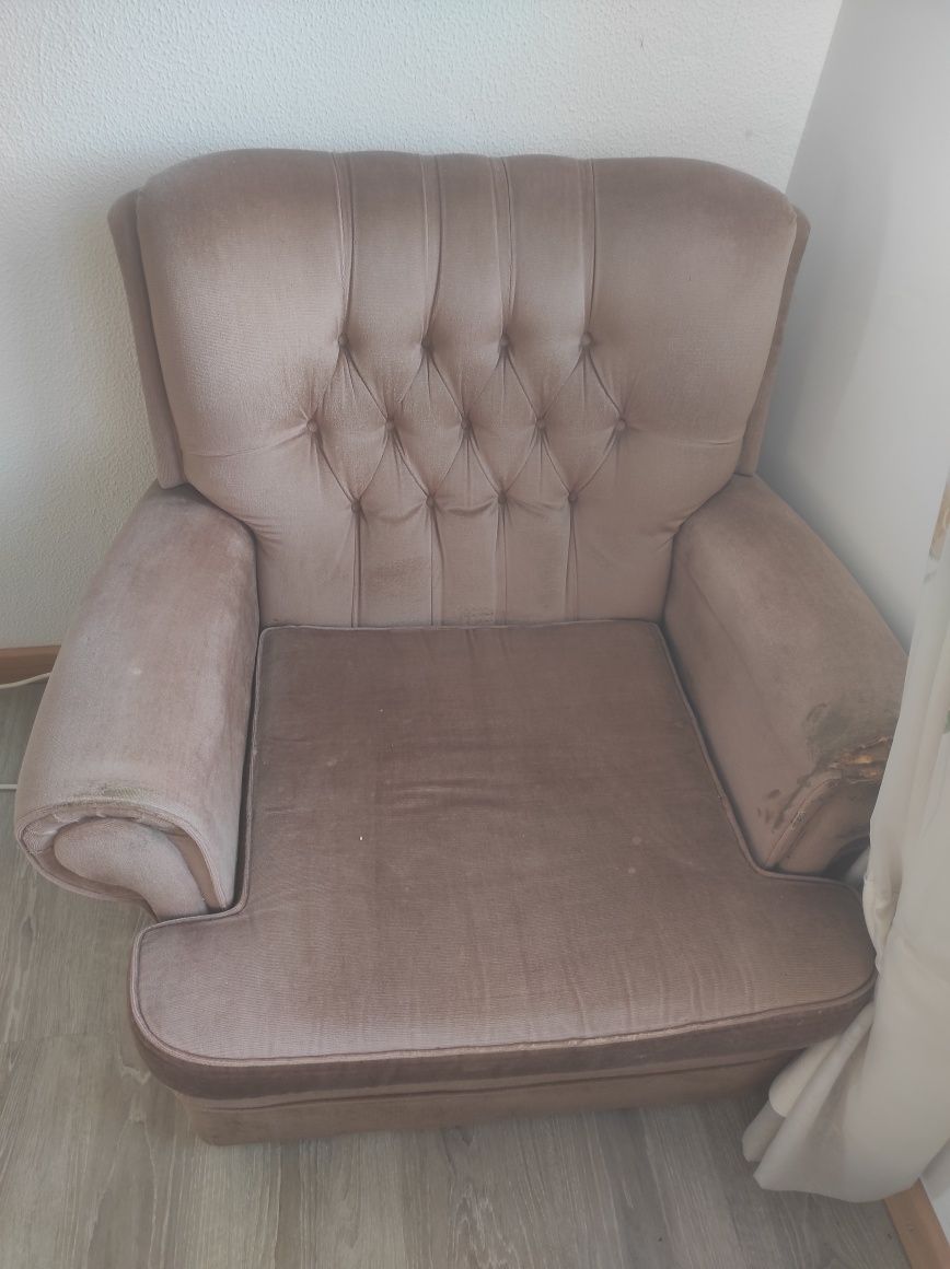 Sofá cama + poltronas
