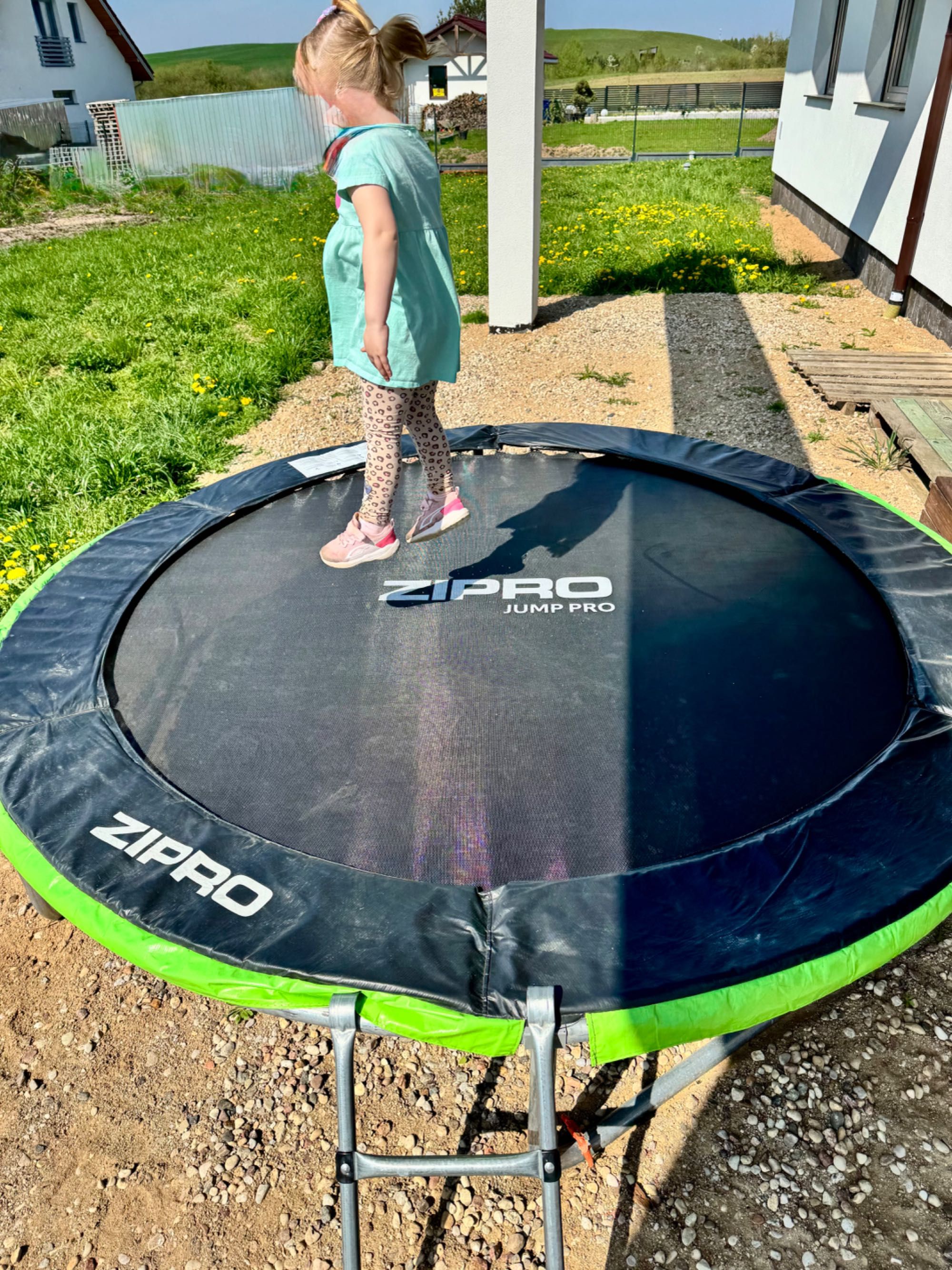 Trampolina zipro jump pro