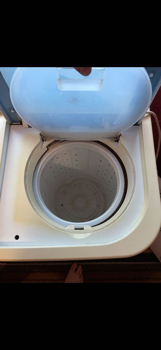 Пральна машина напівавтомат