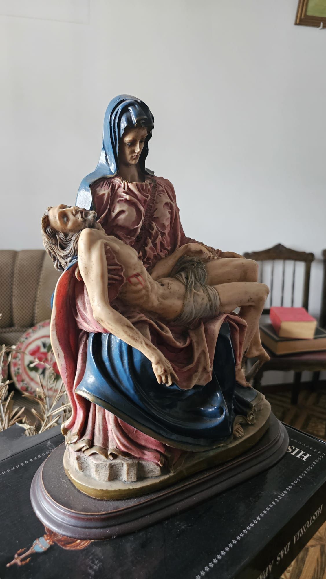 Imagem em louça 40cm