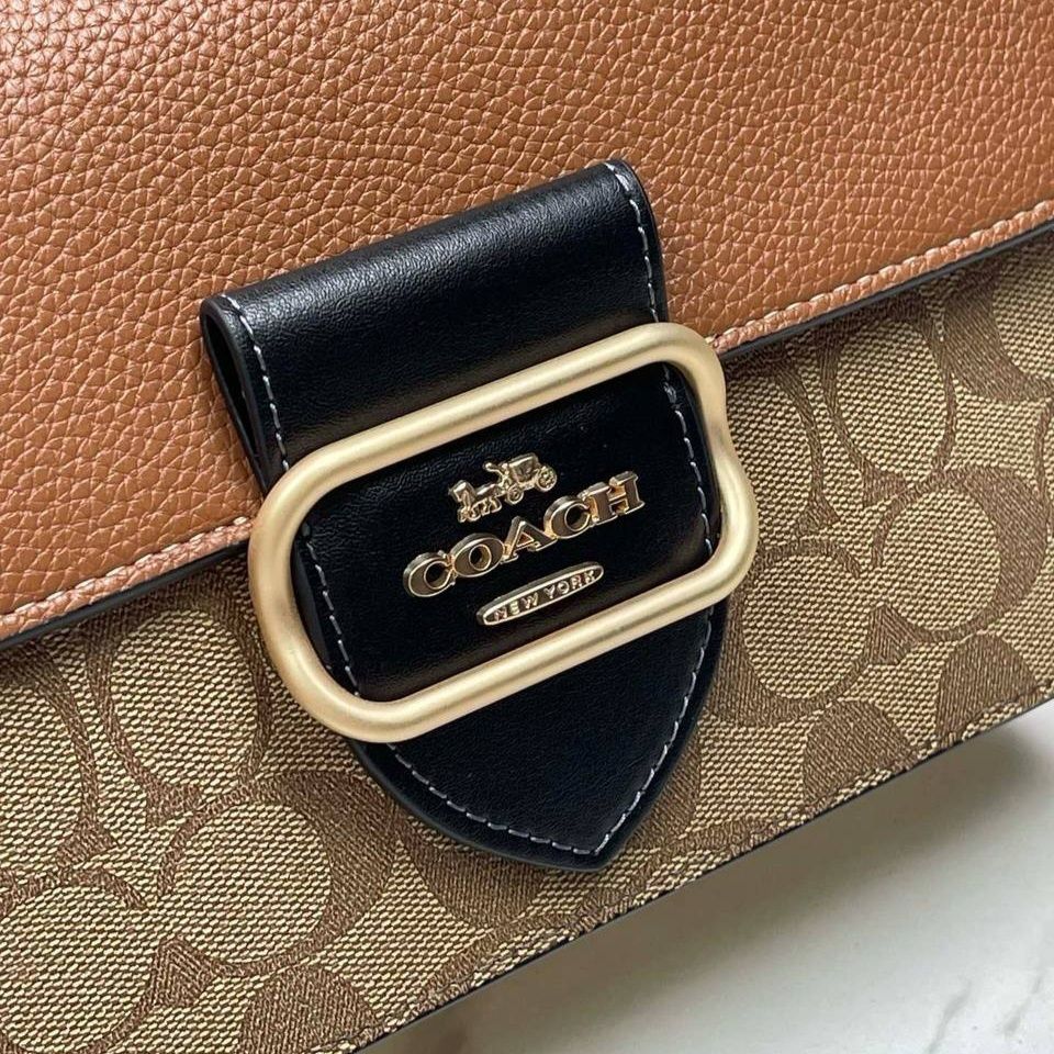 Продам сумку Coach large morgan 25
Матеріал: 100% натуральна шкіра
Ро