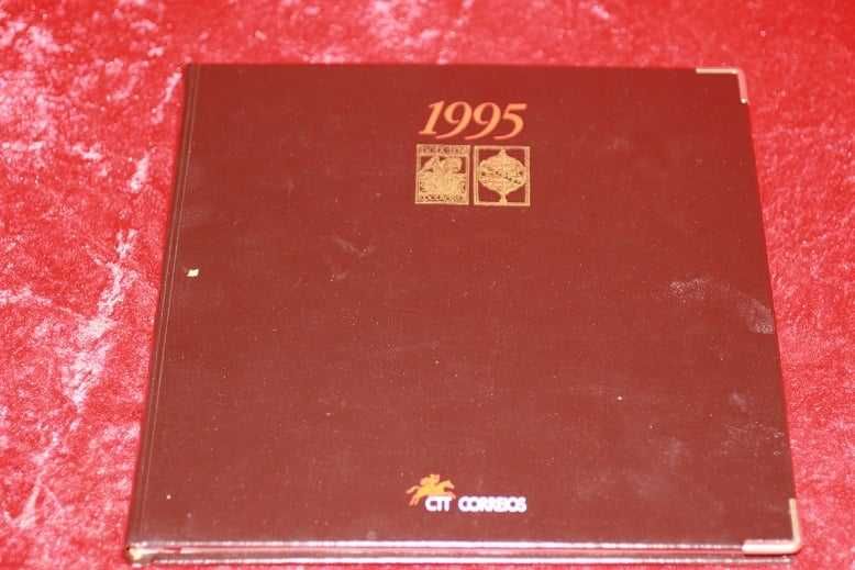 Agenda dos CTT de 1995 com selo comemorativo