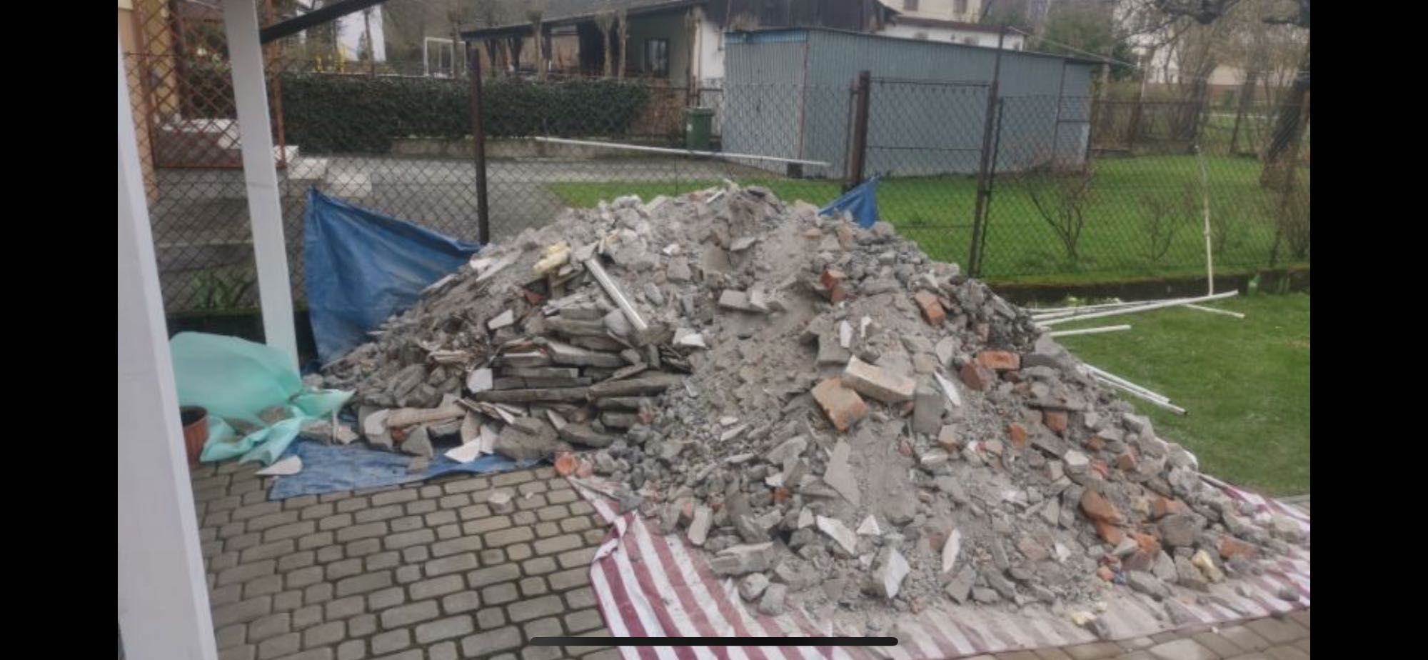 Wywóz papy gruzu utylizacja sprzątanie mieszkań piwnic strychów