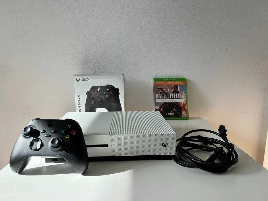 Zestaw Xbox One S 500GB + NOWSZY Pad od Series S/X | Gra Battlefield