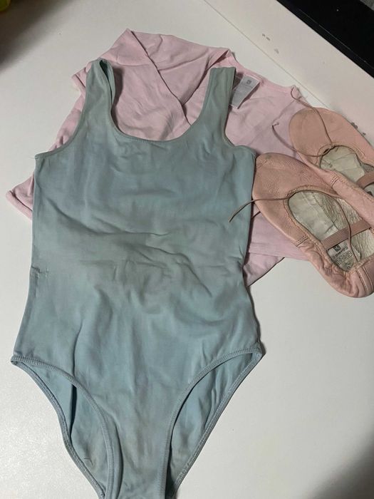 Ballet: fato, casaco, sapatilha, collant, caneleira, acessór., 10 anos