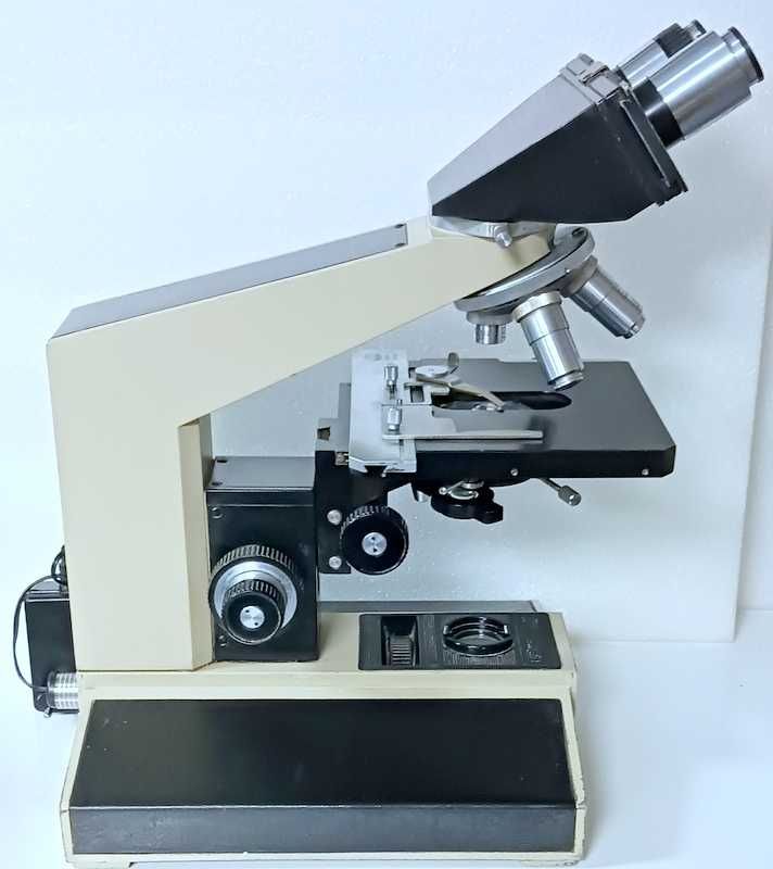PZO Mikroskop biologiczny BIOLAR oświetlacz Led Cree