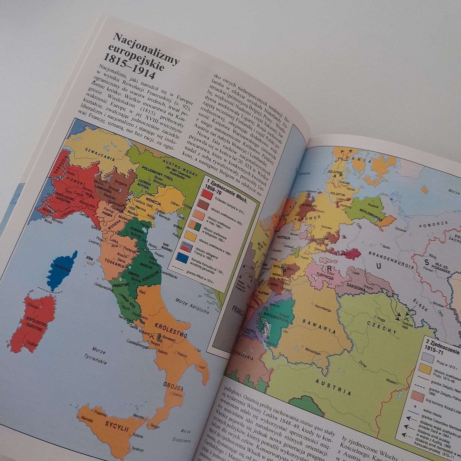 Zestaw Atlas Świata i Atlas Historii Powszechnej Świąt Książki