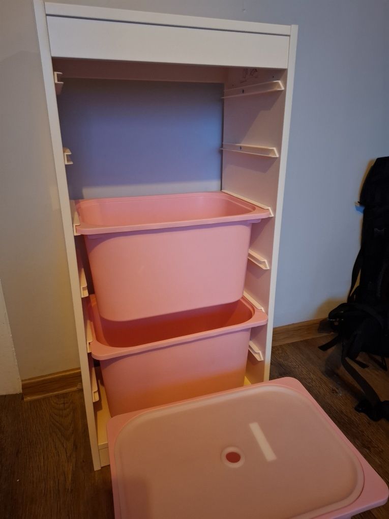 Regał z pojemnikami Ikea TROFAST