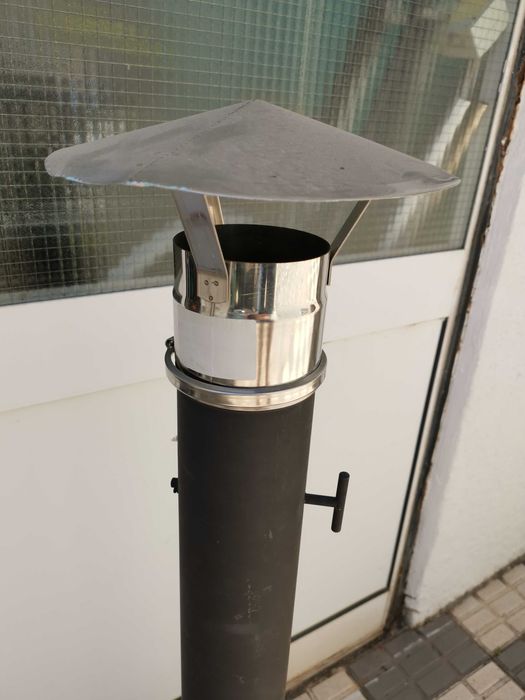 Tubo inox com registo de evacuação de fumos e chapéu
