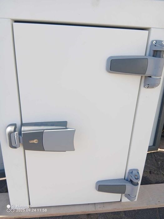 Drzwi chłodnicze-kompozytowe