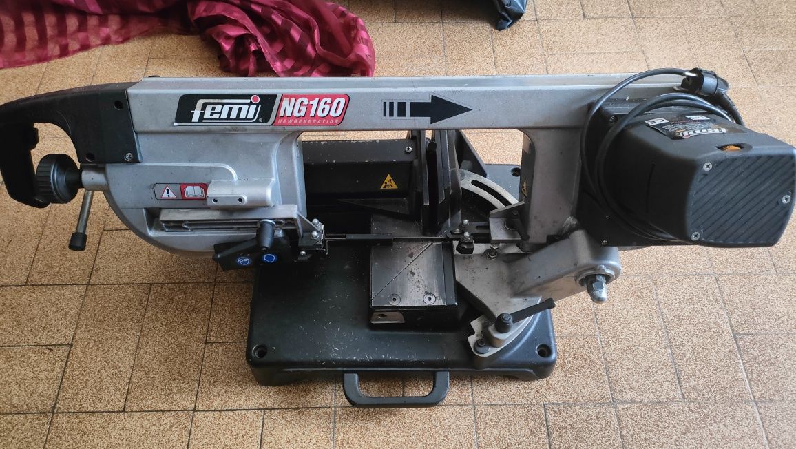 Máquina cortar ferro gemi NG160