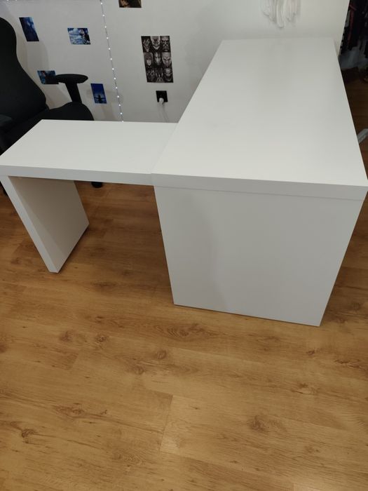 Biurko rozsuwane Ikea Malm