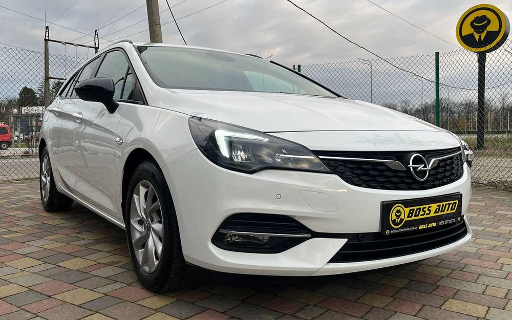 Opel Astra 2021 1.5