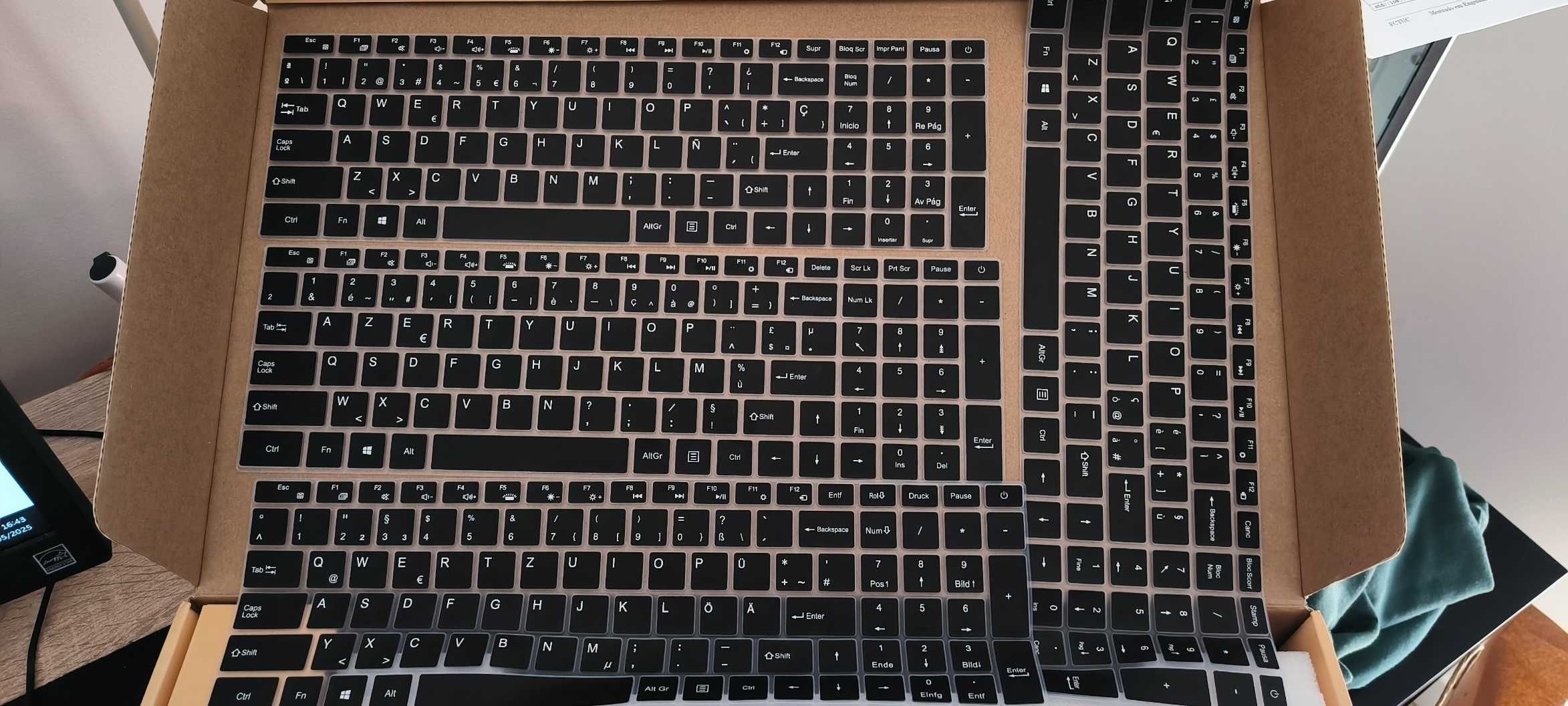Portatil 16Gb DDr5 / 512Gb M.2 SSD