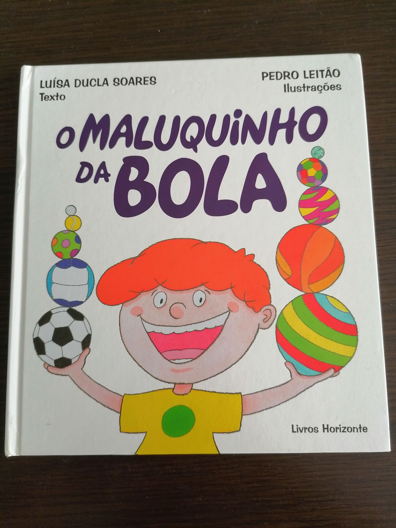 Livro "O Maluquinho da Bola"