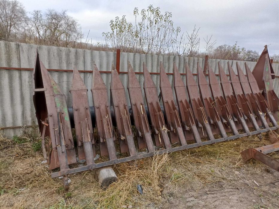 Комбайн Бізон BS-Z110