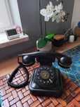 Telefon stacjonarny retro