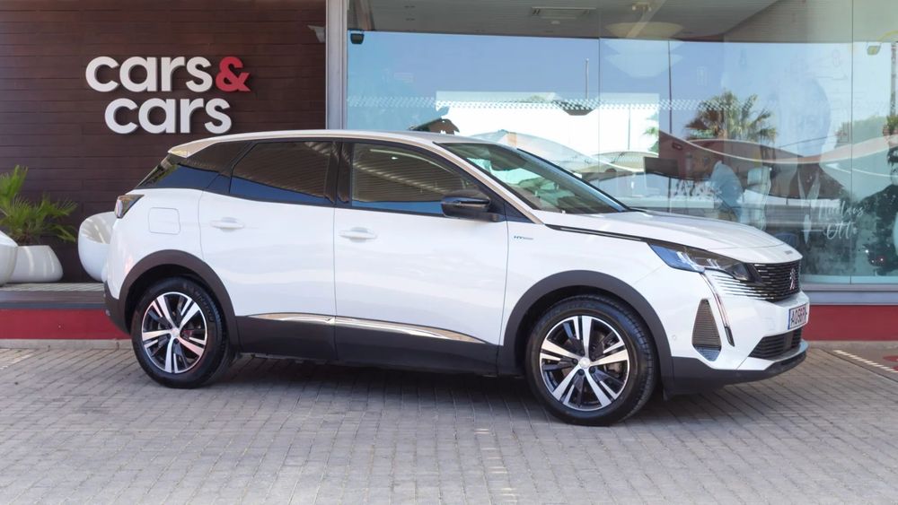 Peugeot 3008 1.6 Hybrid Allure e-EAT8