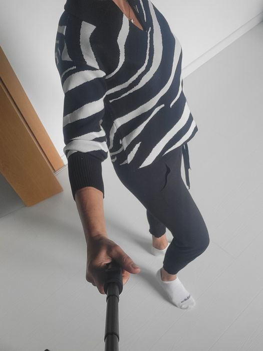 Dres damski stan bardzo,elegancki.