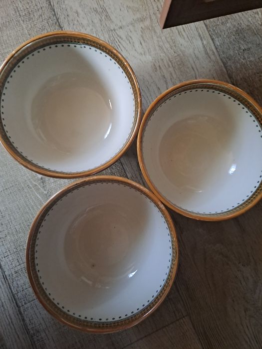 Будянські салатники