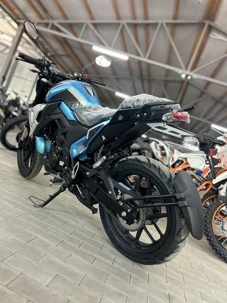 Мотоцикл Lifan SR220 в різних кольорах Доставка безкоштовна до 100км