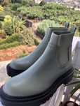 Botas verdes stradivarius