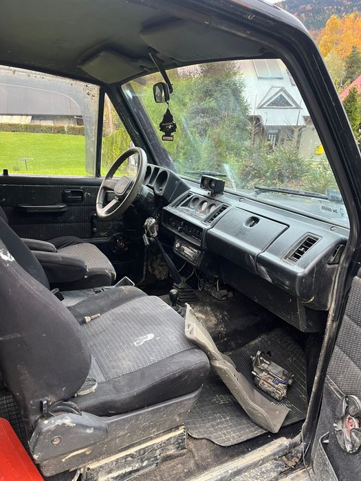 Isuzu Trooper 1 2.6 LPG