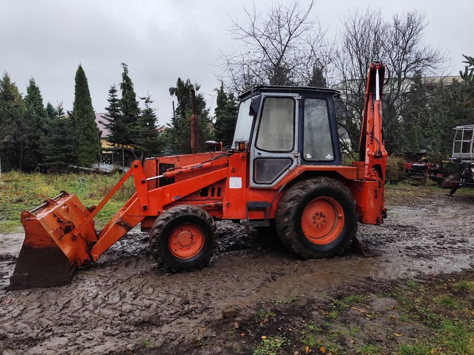 Koparko ładowarka Fai Dt silnik Perkins Turbo komatsu jcb
