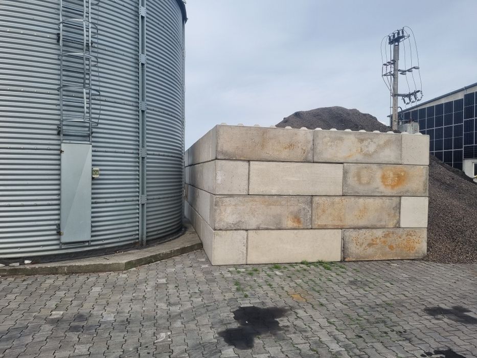 Blok betonowy typu lego 180x60x60