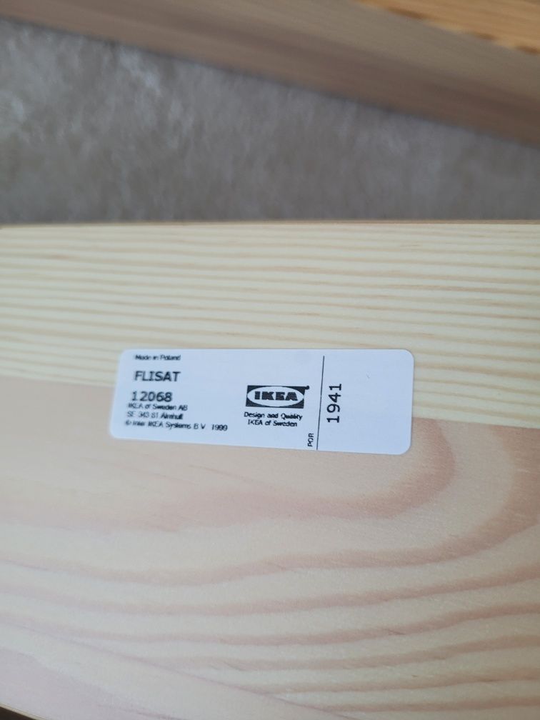 Sprzedam drewniane półki na książki, Ikea