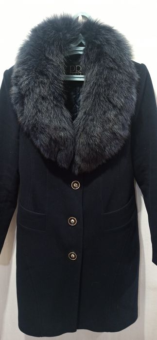 Жіноче зимове пальто