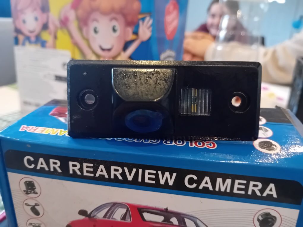 Camera de re com luz de matrícula