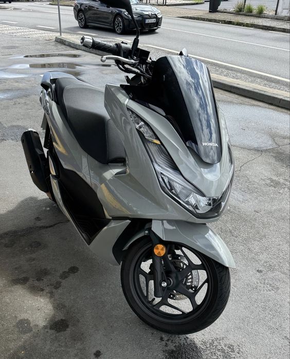 Honda PCX 2023 ABS
