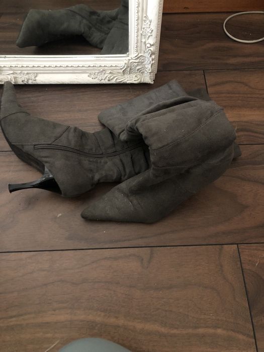 Botas tamanho 37